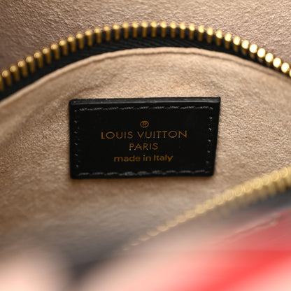 Louis Vuitton Monogram Giant Crafty NeoNoe MM Creme Rouge Black 6 of 9