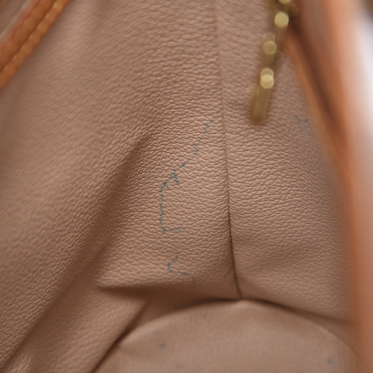 Louis Vuitton Monogram Petit Bucket 23 9 of 23
