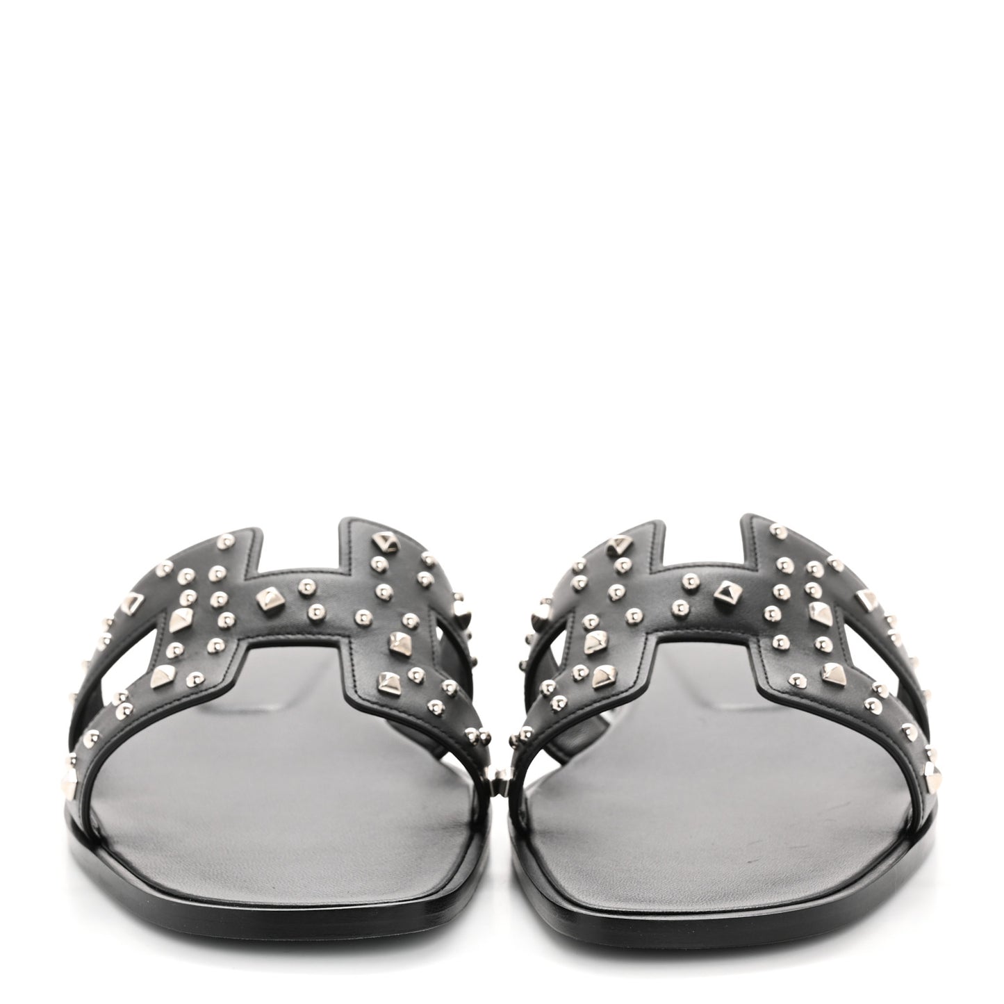 Calfskin Studded Oran Sandals 40 Black
