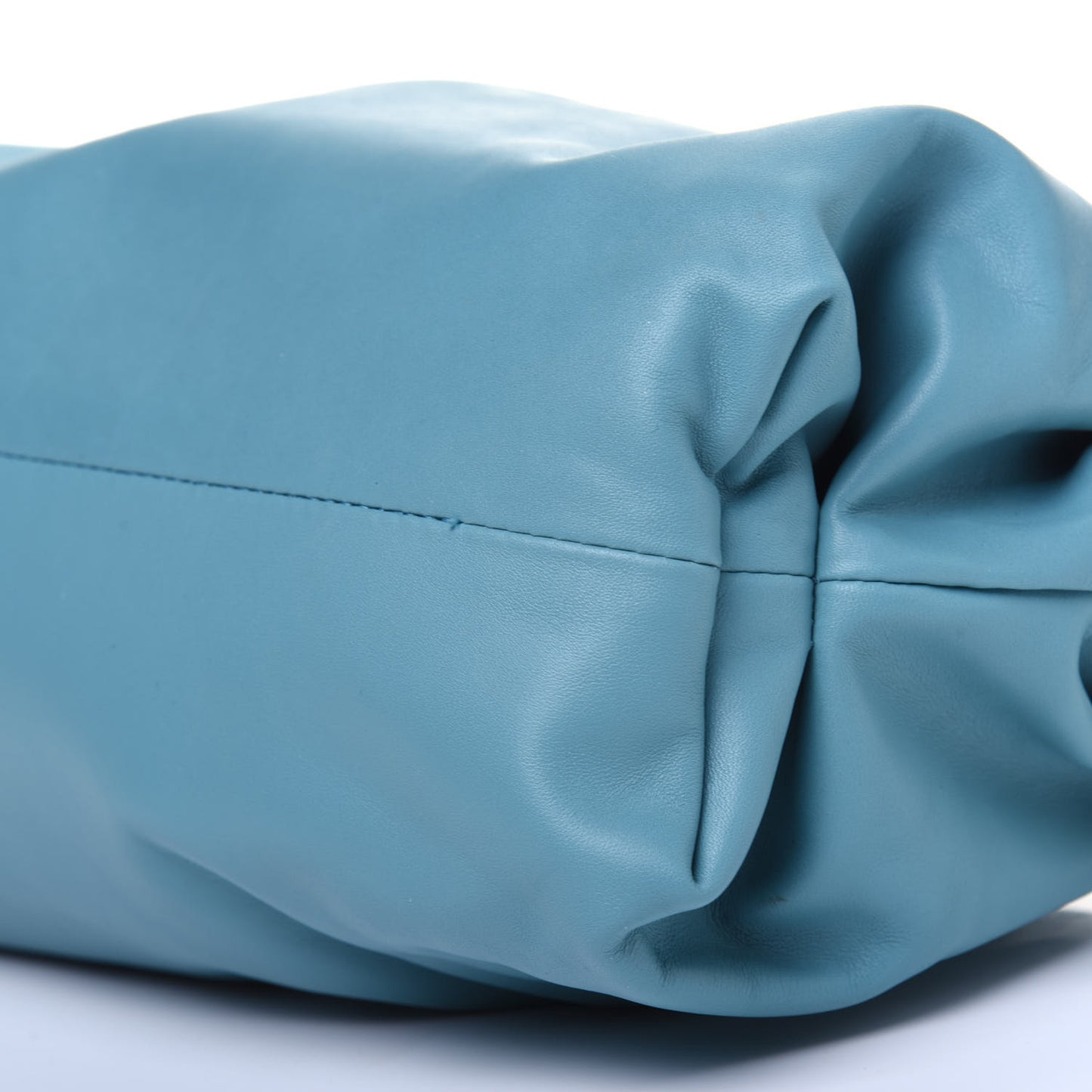 Smooth Butter Calf The Chain Pouch Linoleum