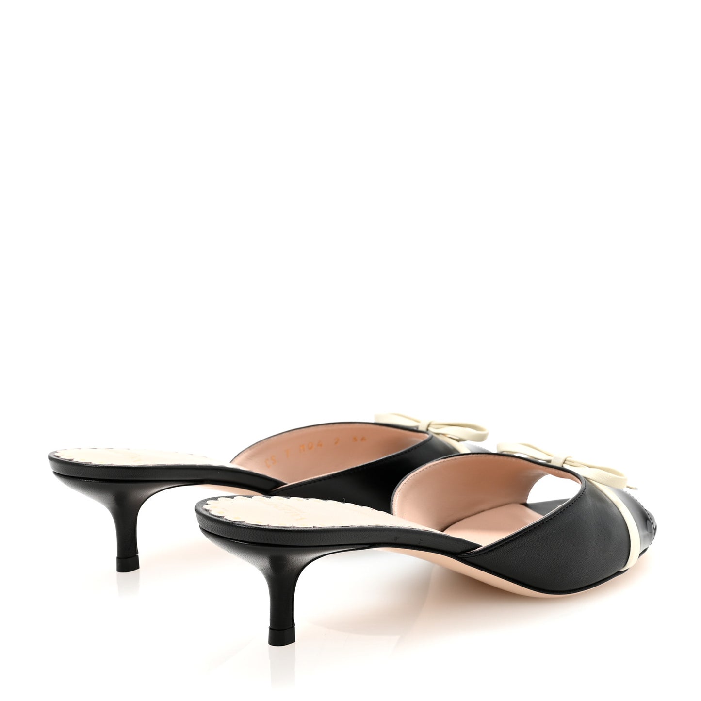 Calfskin Patent Bepointy Slide Sandals 36 Black Light Ivory