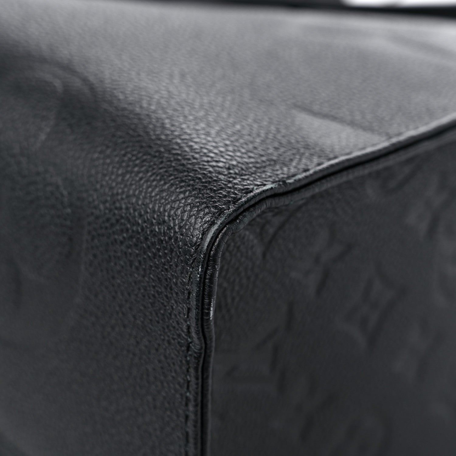 Louis Vuitton Empreinte Monogram Giant Onthego GM Black 11 of 12