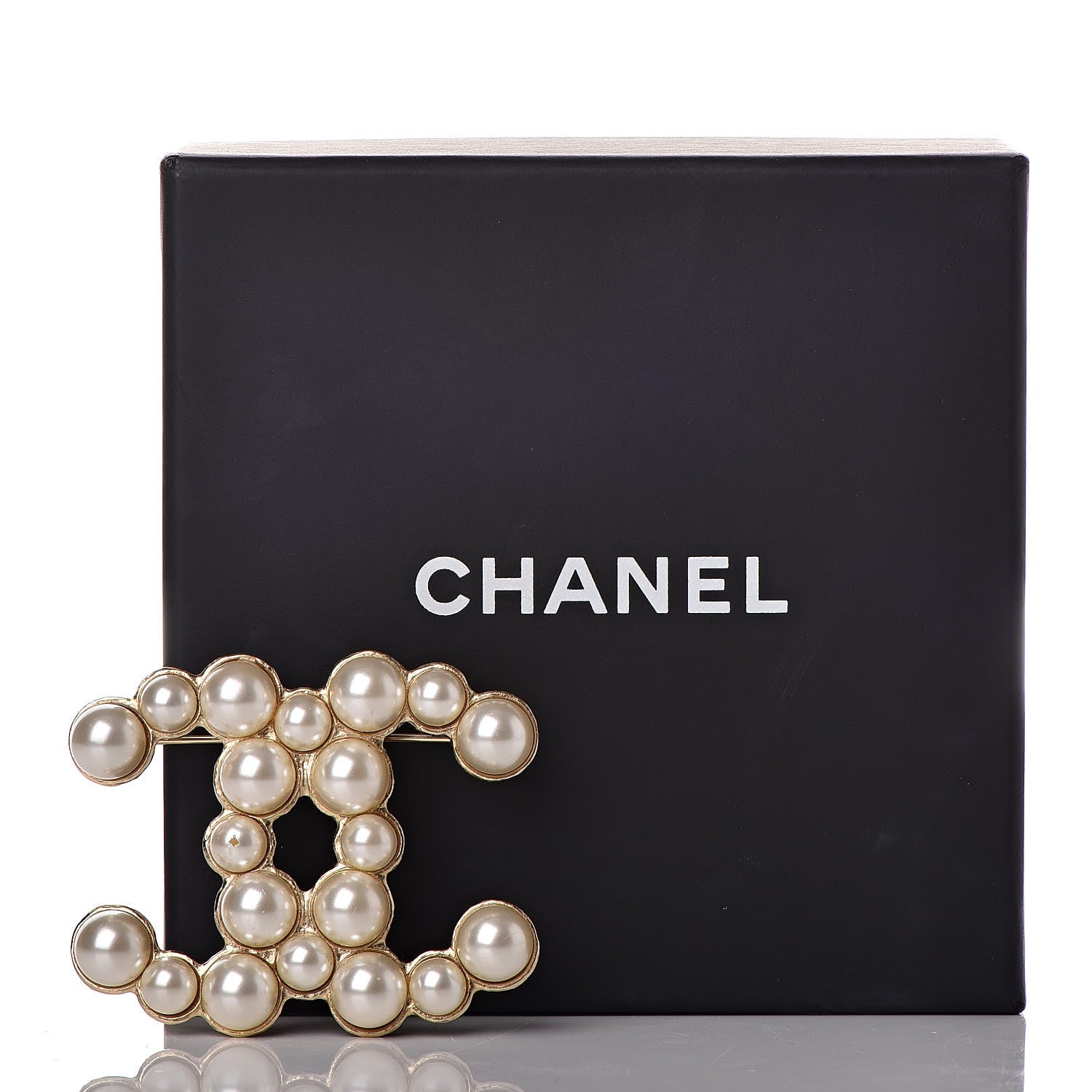 Chanel Pearl CC Brooch Gold 6 of 6