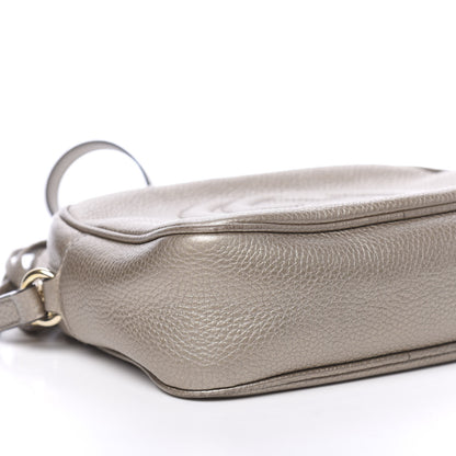 Gucci Metallic Pebbled Calfskin Small Soho Disco Bag Golden Beige 9 of 10
