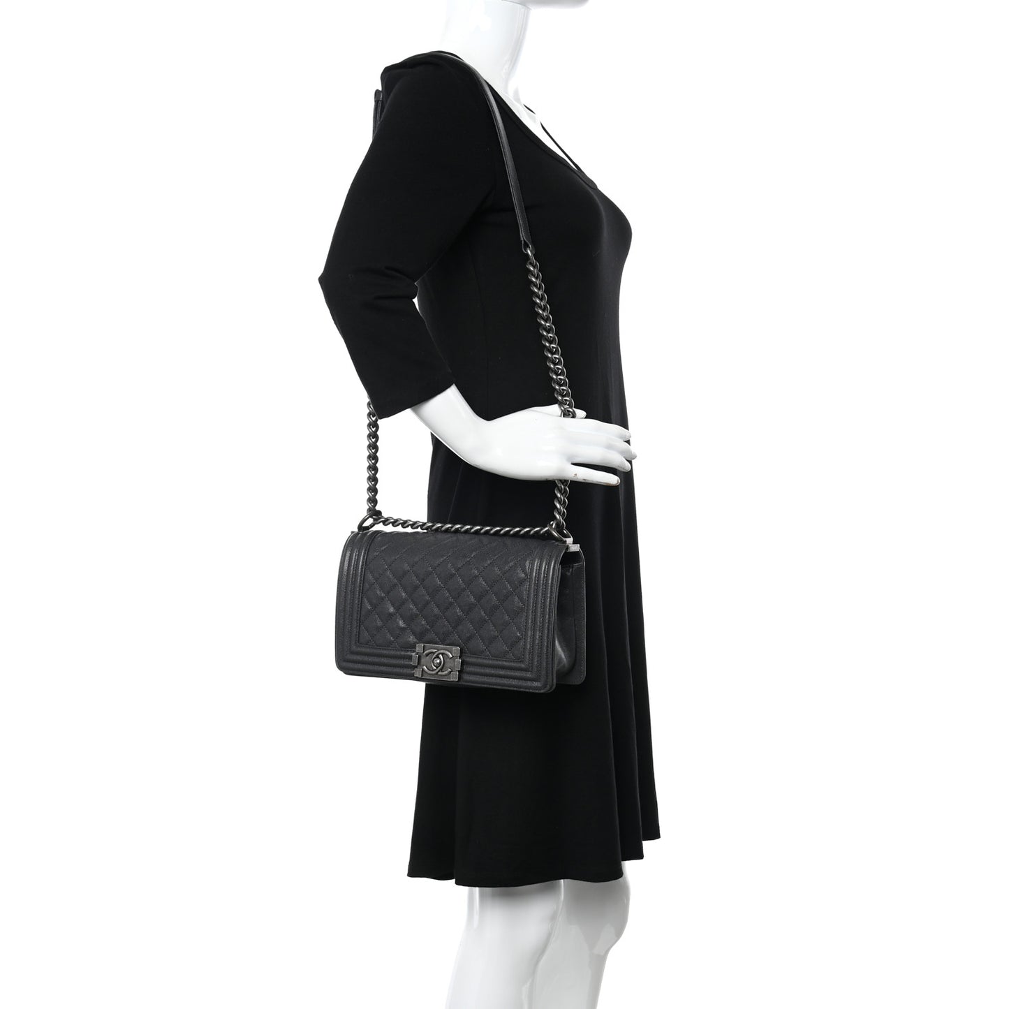 Caviar Quilted Medium Boy Flap Grey
