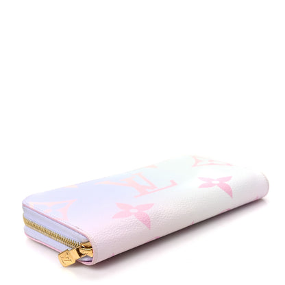 Louis Vuitton Monogram Giant Spring In The City Zippy Wallet Sunrise Pastel 4 of 6