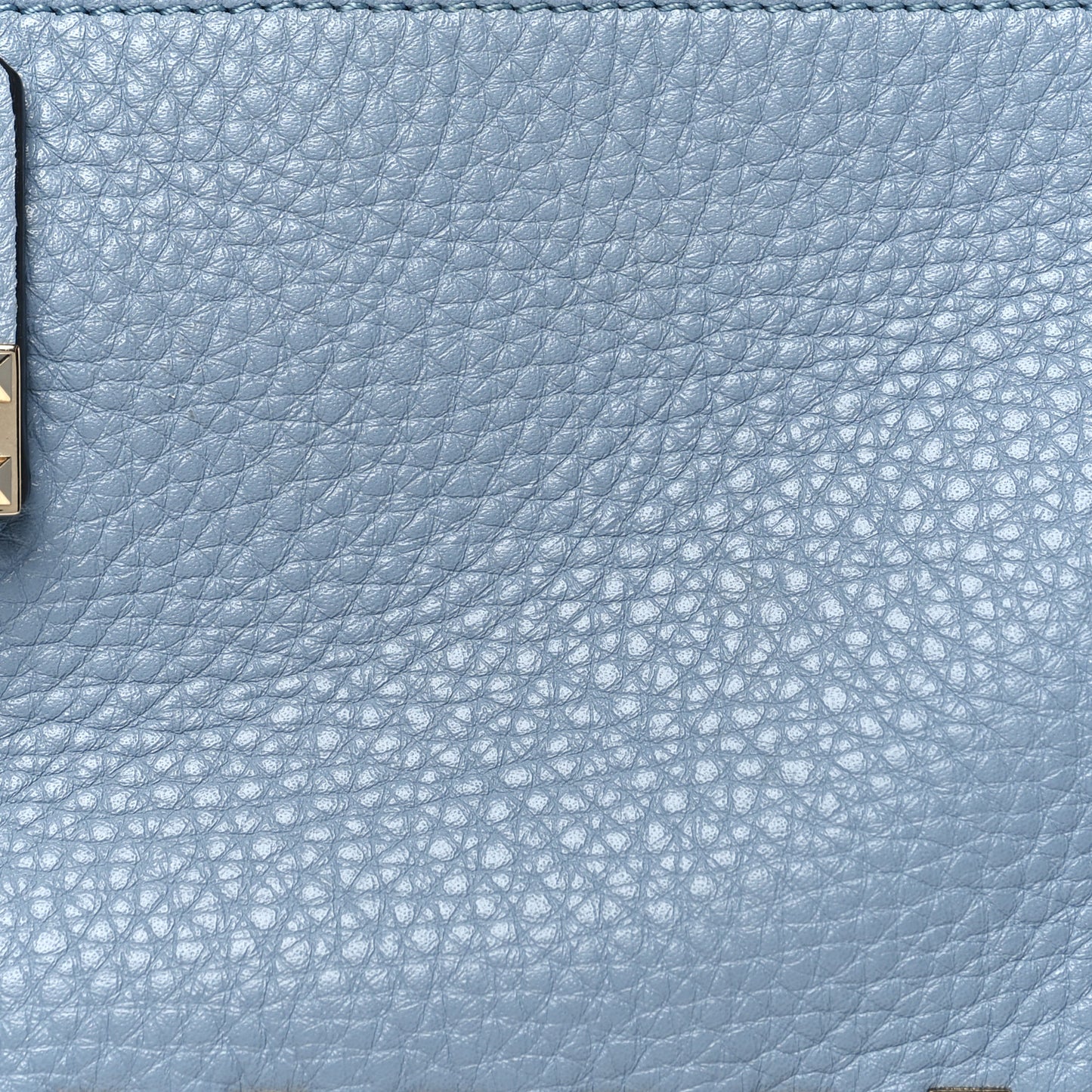 Pebbled Calfskin Small Rockstud Flip Lock Shoulder Bag Niagara