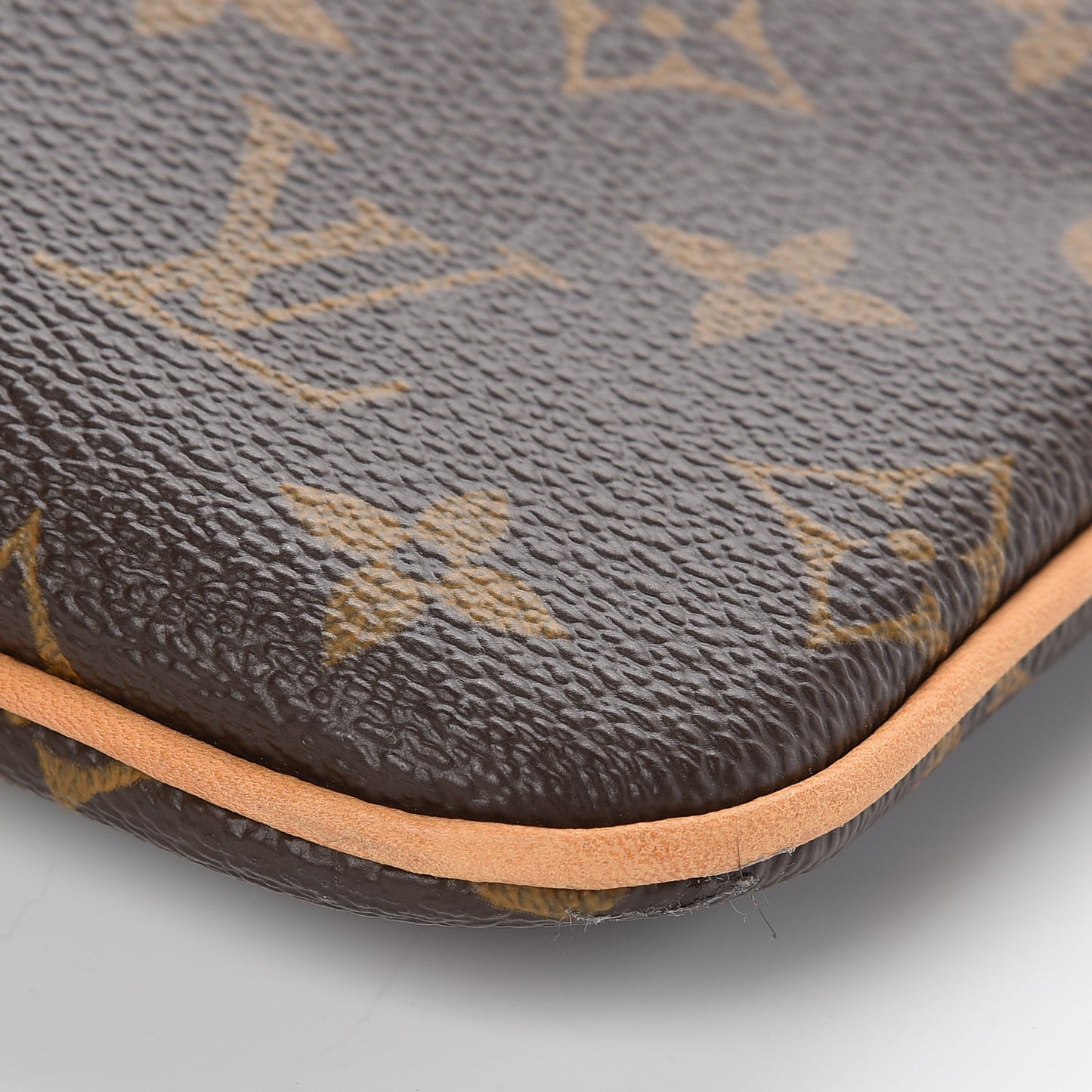 Monogram Pochette Valmy