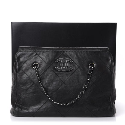 Chanel Washed Calfskin Diamond Stitch Large Hamptons Shopping Tote Black 14 of 14