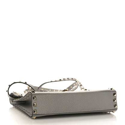Valentino Garavani Pebbled Calfskin Medium Rockstud Flip Lock Crossbody Bag Pastel Grey 4 of 8