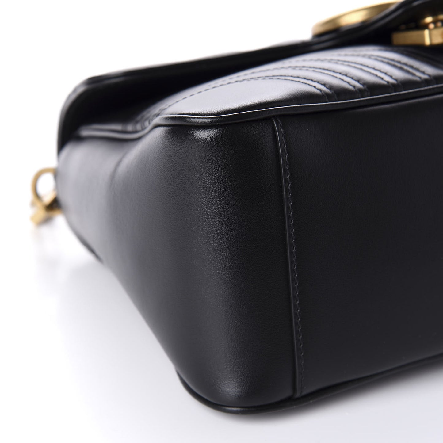 Calfskin Matelasse Small GG Marmont Top Handle Shoulder Bag Black