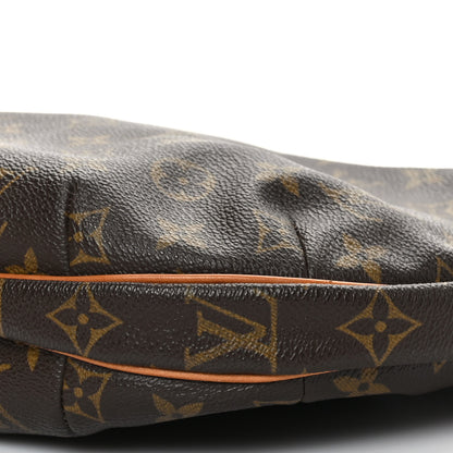 Louis Vuitton Monogram Croissant MM 8 of 8