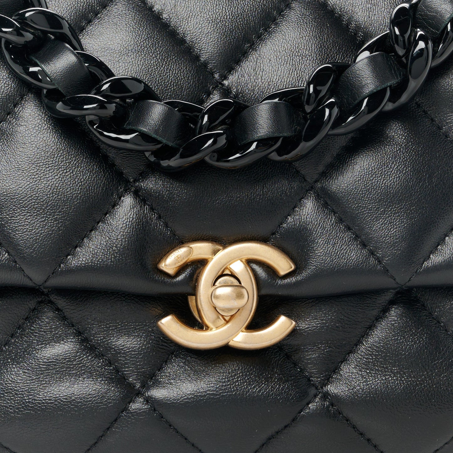Lambskin Quilted Mini Lacquered Chain Flap Black