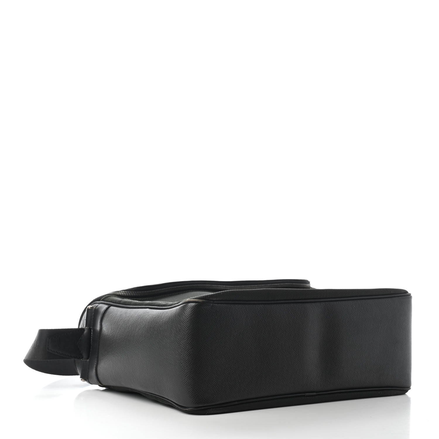 Louis Vuitton Taiga Taimyr Messenger Bag Ardoise 4 of 8