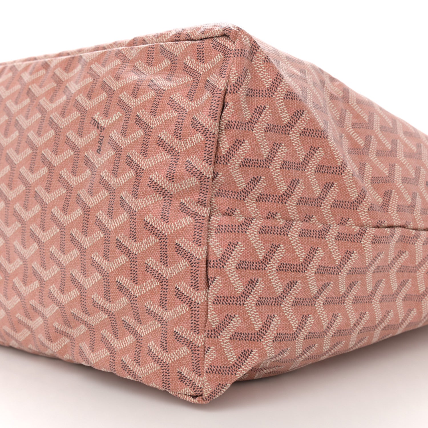 Goyard Iridescent Goyardine Saint Louis GM Pearly Coral 11 of 13