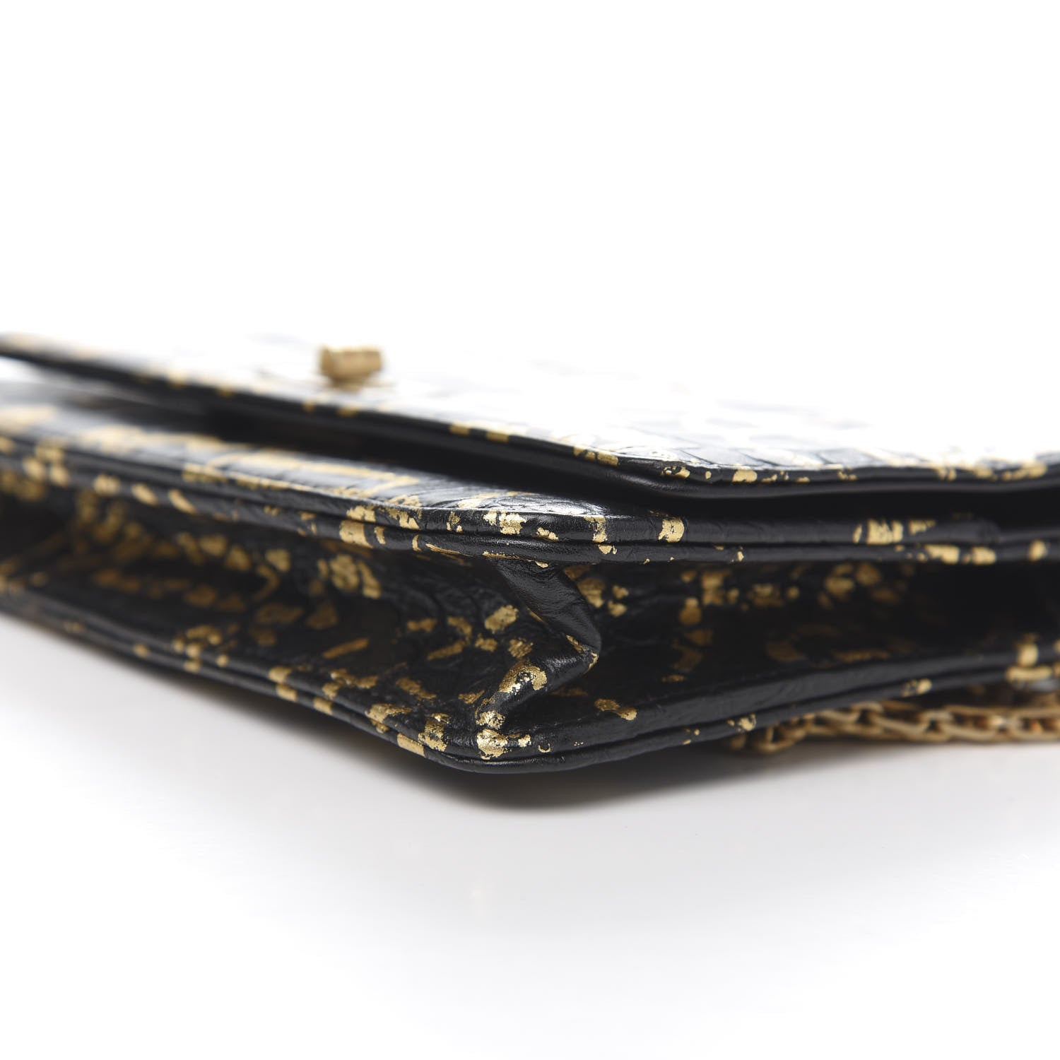 Chanel Calfskin Crocodile Embossed Graffiti 2.55 Cocodile Reissue Wallet On Chain WOC Black Gold 10 of 22