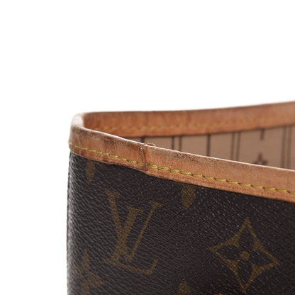 Louis Vuitton Monogram Neverfull MM 13 of 21