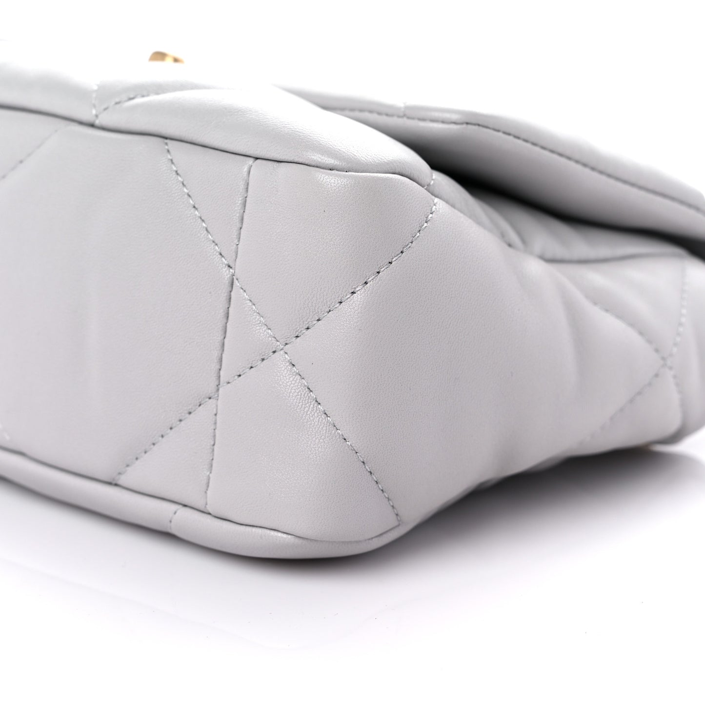 Lambskin Quilted Medium Chanel 19 Flap Grey
