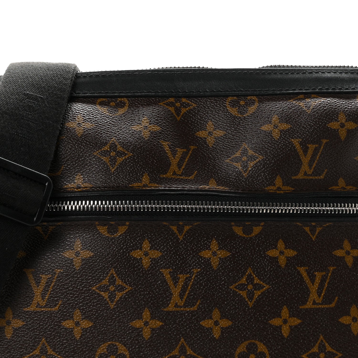 Louis Vuitton Monogram Macassar Torres Messenger 8 of 11