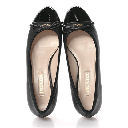 Prada Nappa Vernice Cap Toe Logo Bow Ballerina Flats 38.5 Black 2 of 8