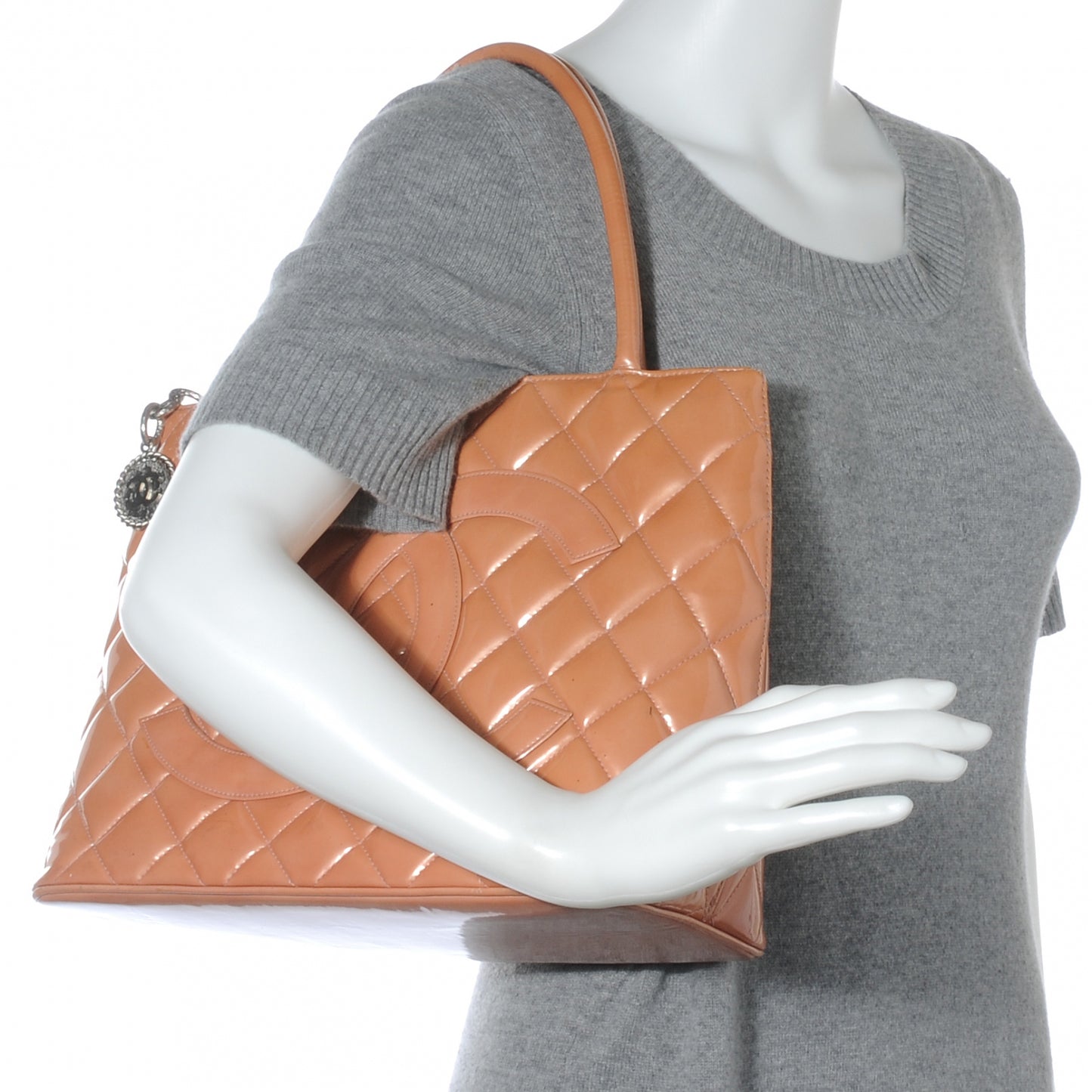 Patent Medallion Tote Salmon Pink