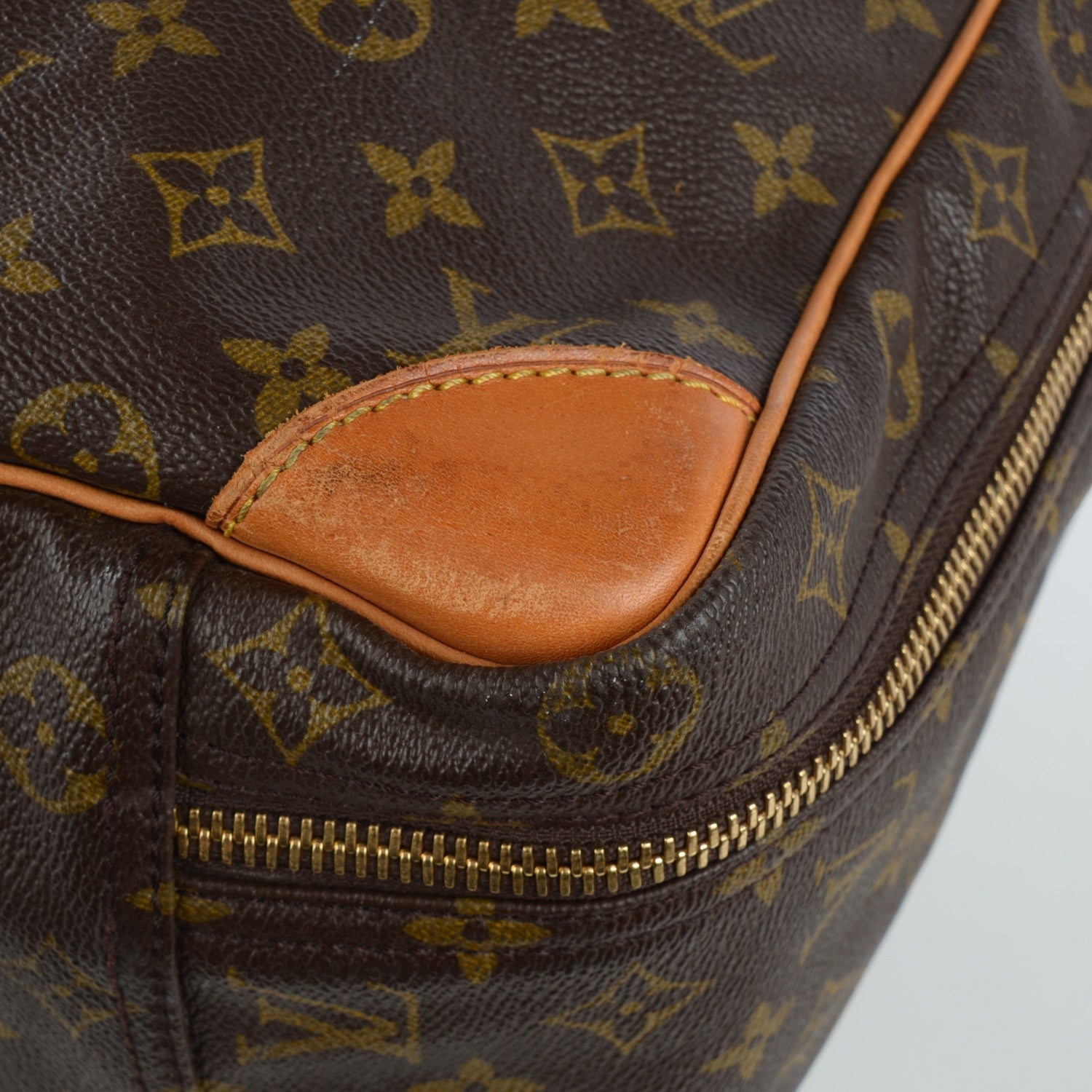 Louis Vuitton Monogram Sirius 55 5 of 19