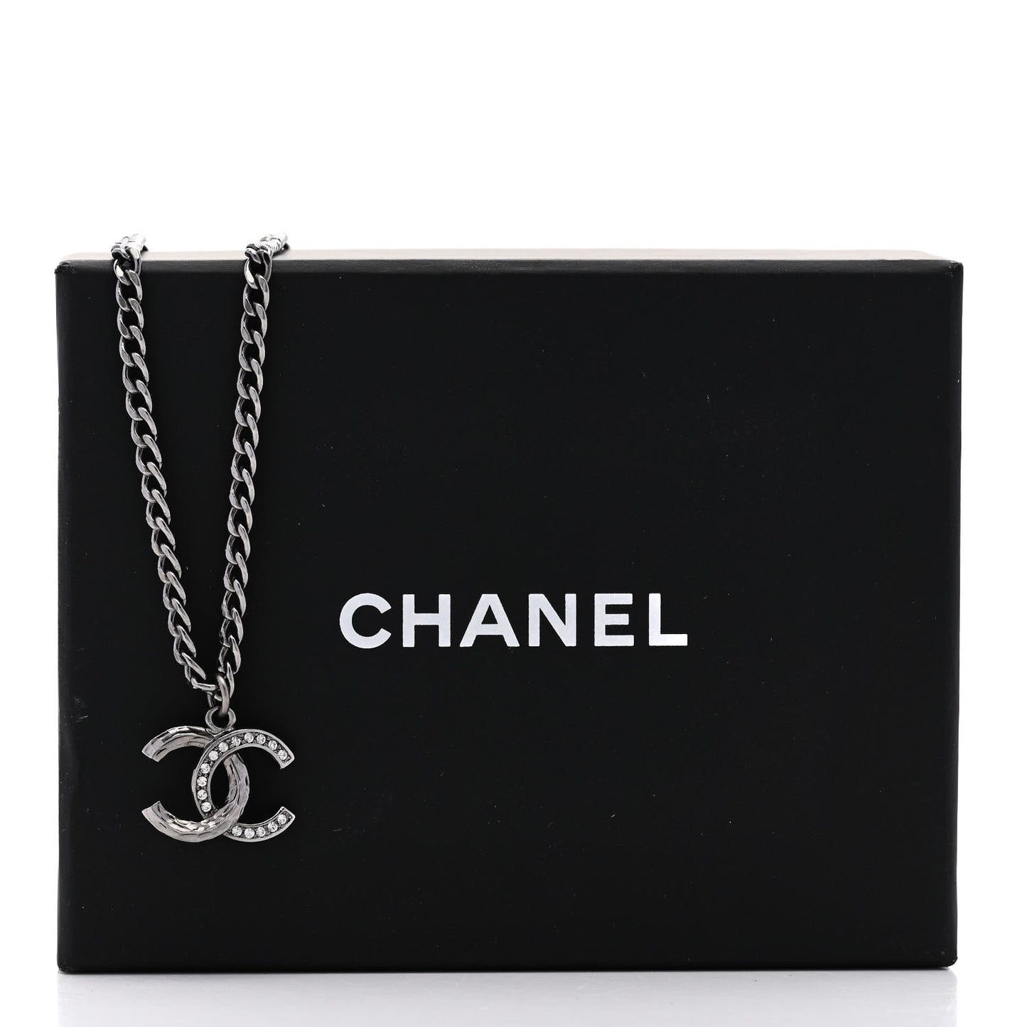Crystal Textured CC Pendant Necklace Ruthenium