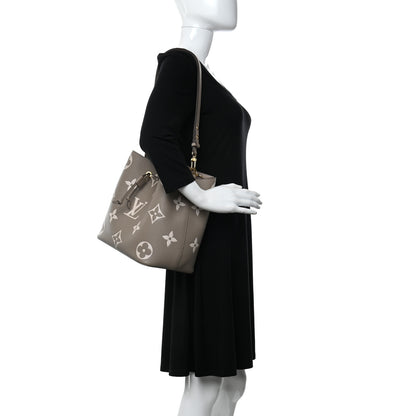 Louis Vuitton Empreinte Monogram Giant Neonoe MM Tourterelle Creme 2 of 10