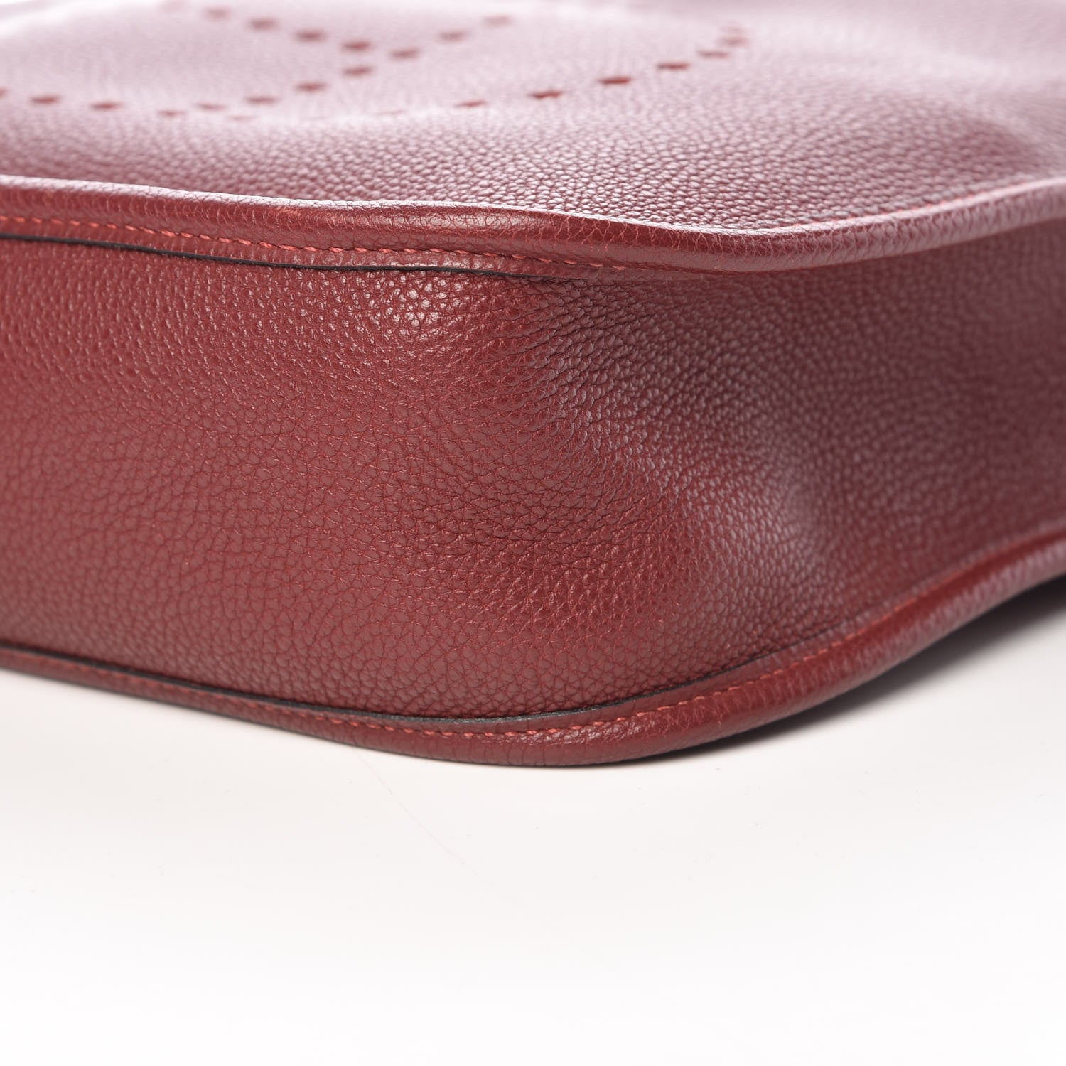 Hermes Togo Evelyne PM Rouge H 11 of 12