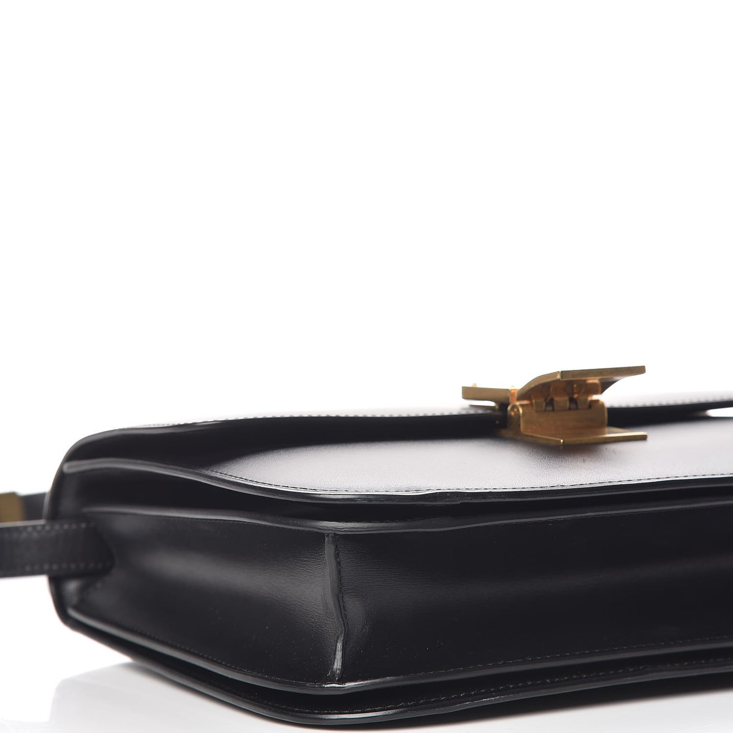 Box Calfskin Medium Classic Box Flap Bag Black