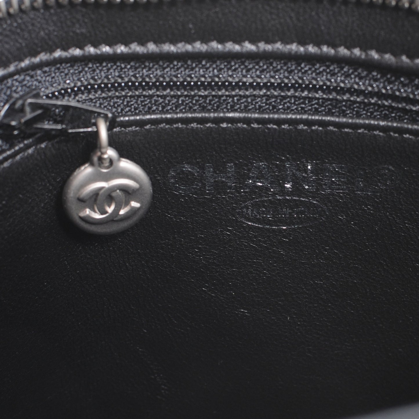 Caviar Medallion Tote Black