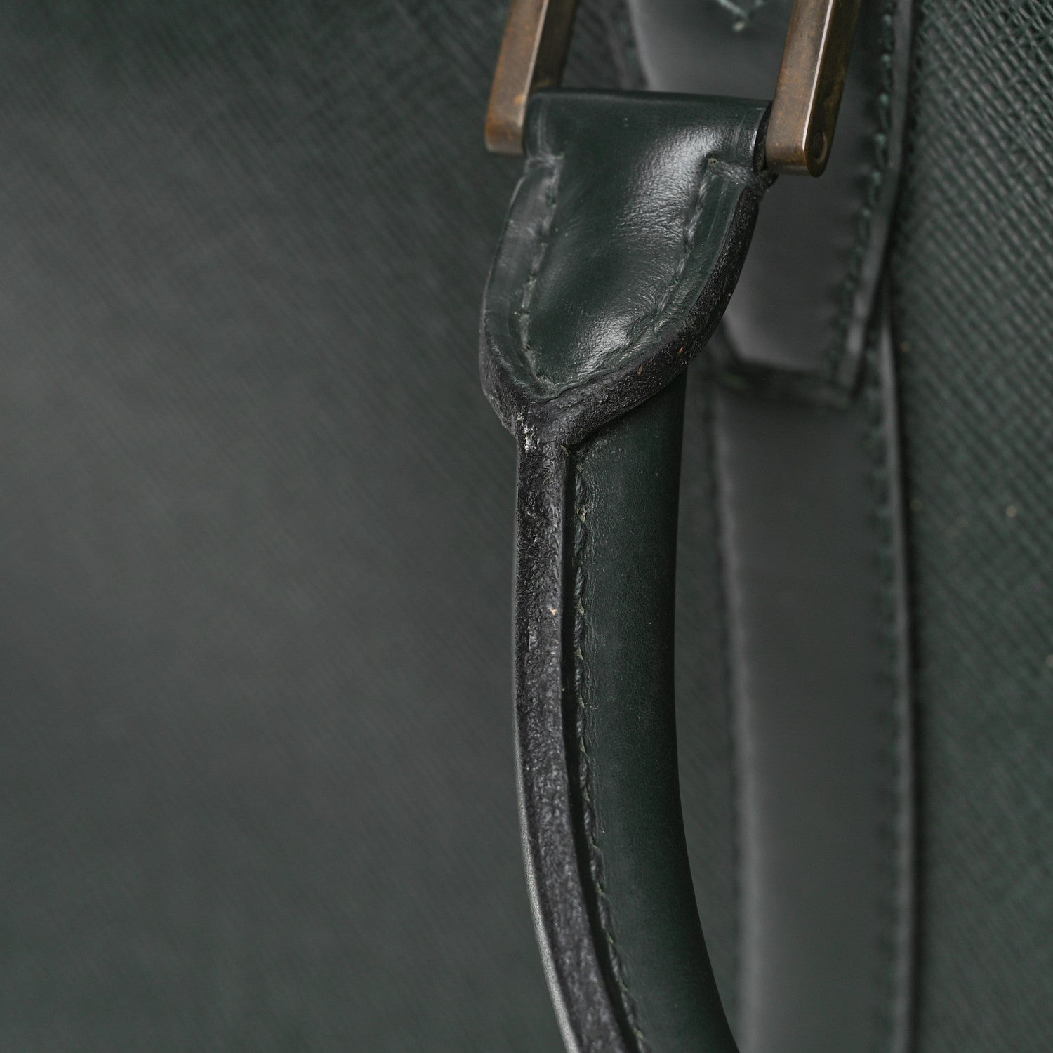 Louis Vuitton Taiga Helanga 1 Poche Epicea 11 of 11