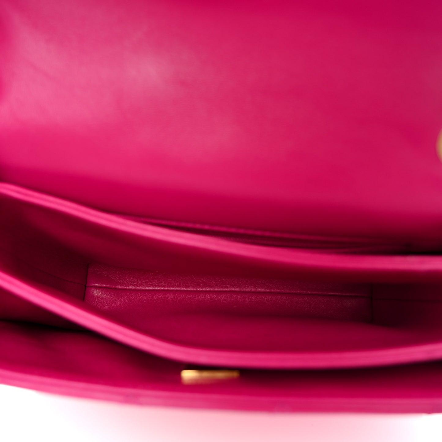 Lambskin Quilted On And On Small Chain Flap Fuchsia