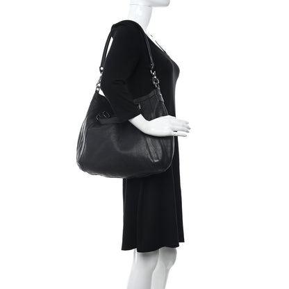 Gucci Pebbled Calfskin Medium Abbey Convertible Tote Black 2 of 17