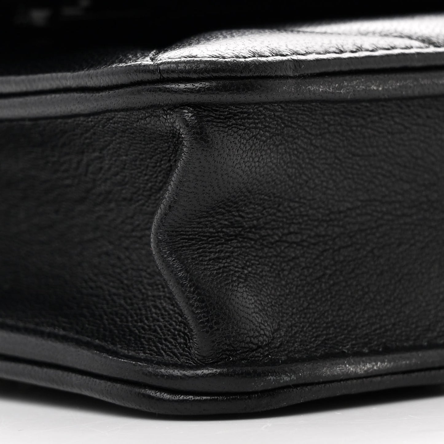 Lambskin Quilted Chanel 19 Wallet On Chain WOC Black
