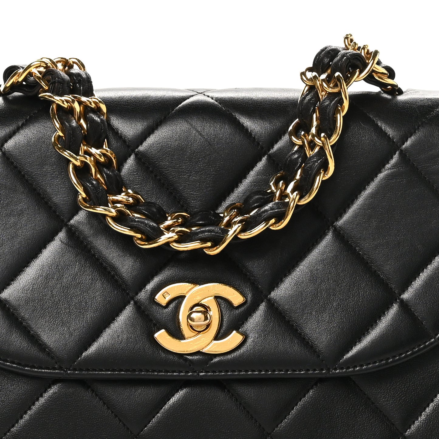 Lambskin Quilted Medium Single Flap Black