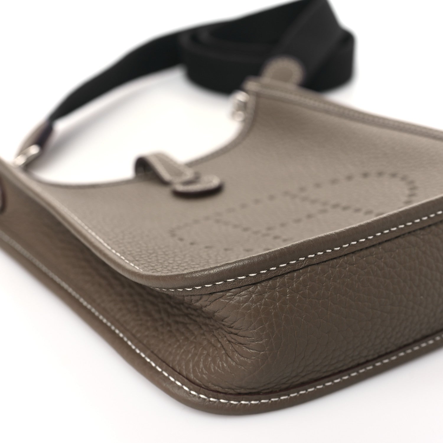 Hermes Taurillon Clemence Amazone Evelyne TPM Etoupe Bleu Indigo 9 of 11