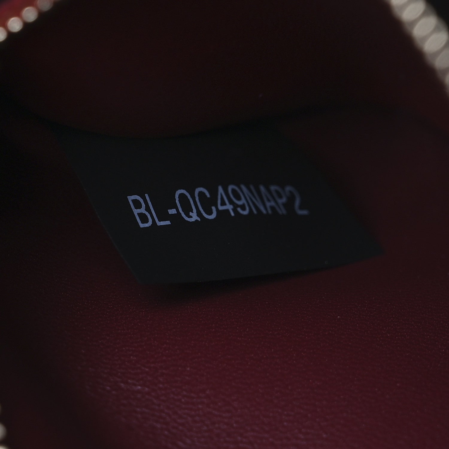 Valentino Garavani Nappa Rockstud Spike Side Slip Zip Clutch Rubino 6 of 12