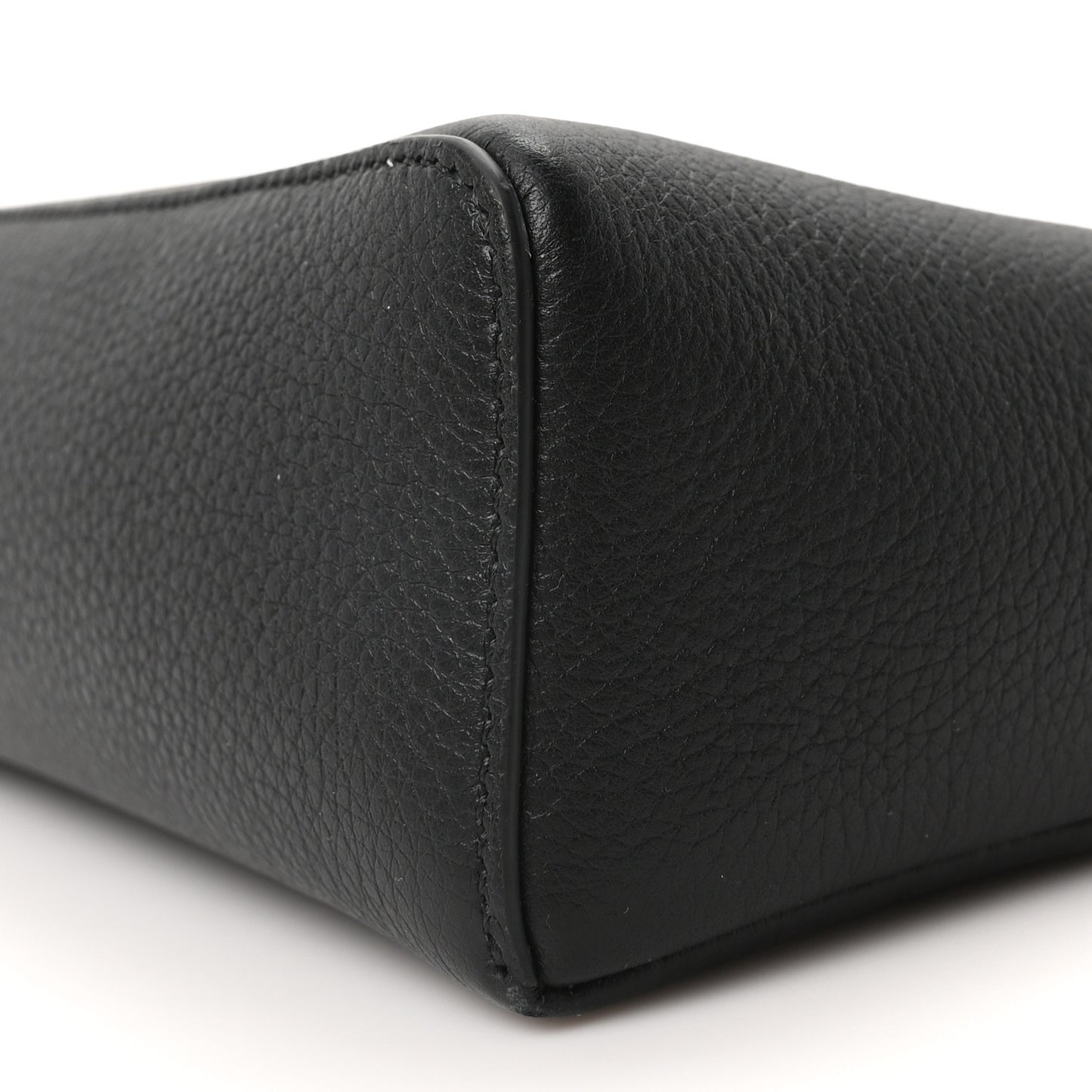 Grained Calfskin L19 Extra Pocket Pouch Black