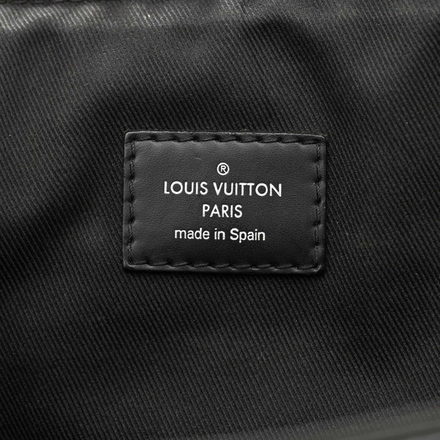 Louis Vuitton Monogram Eclipse District MM 6 of 12