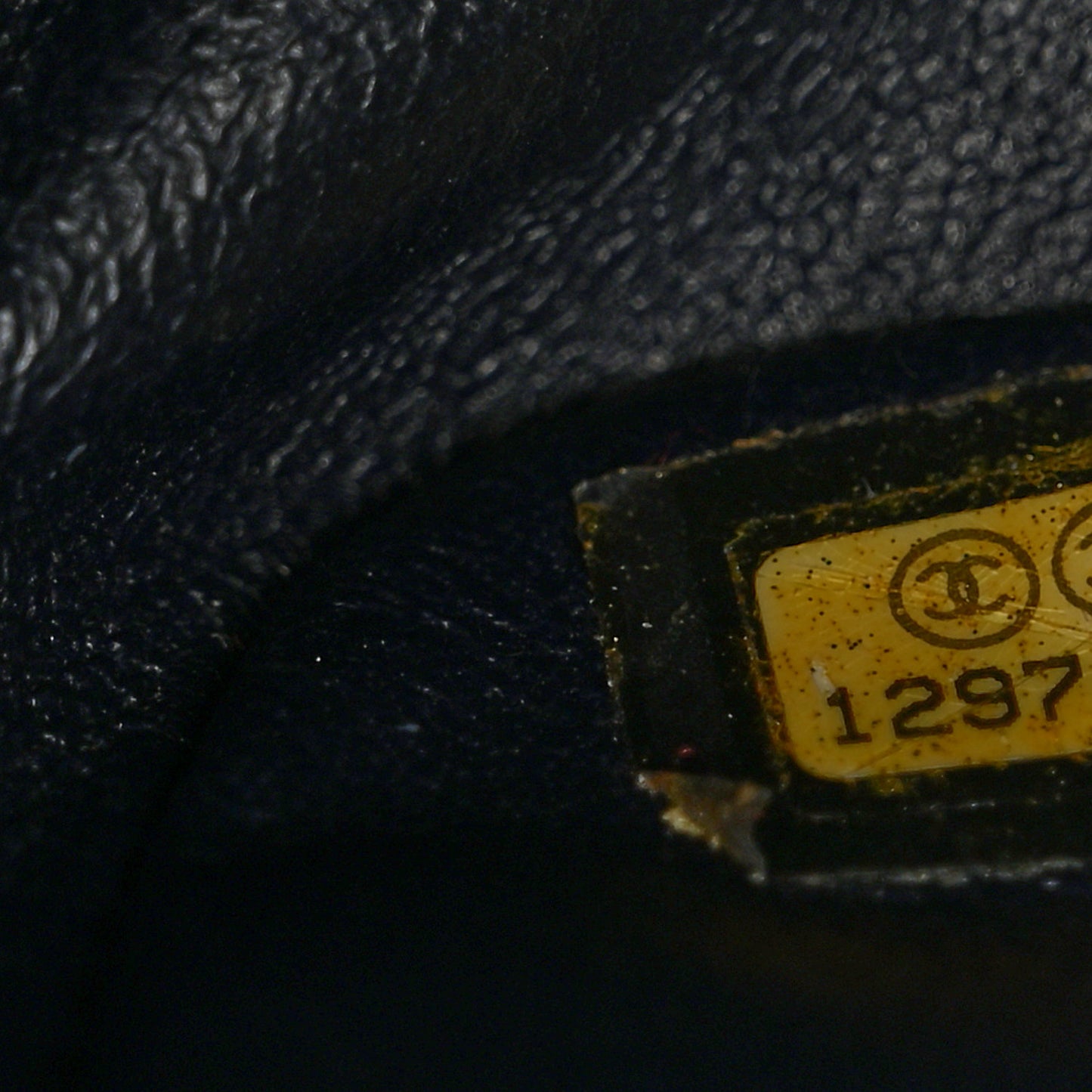 Aged Calfskin Quilted 2.55 Reissue 226 Flap Navy Blue