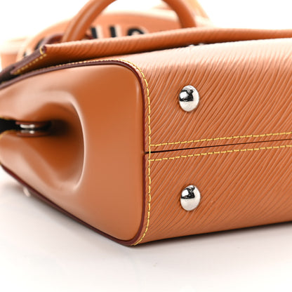 Louis Vuitton Epi Cluny Mini Gold Honey 7 of 8