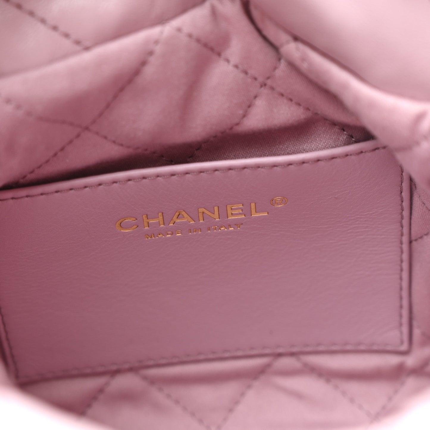 Shiny Calfskin Quilted Mini Chanel 22 Pink