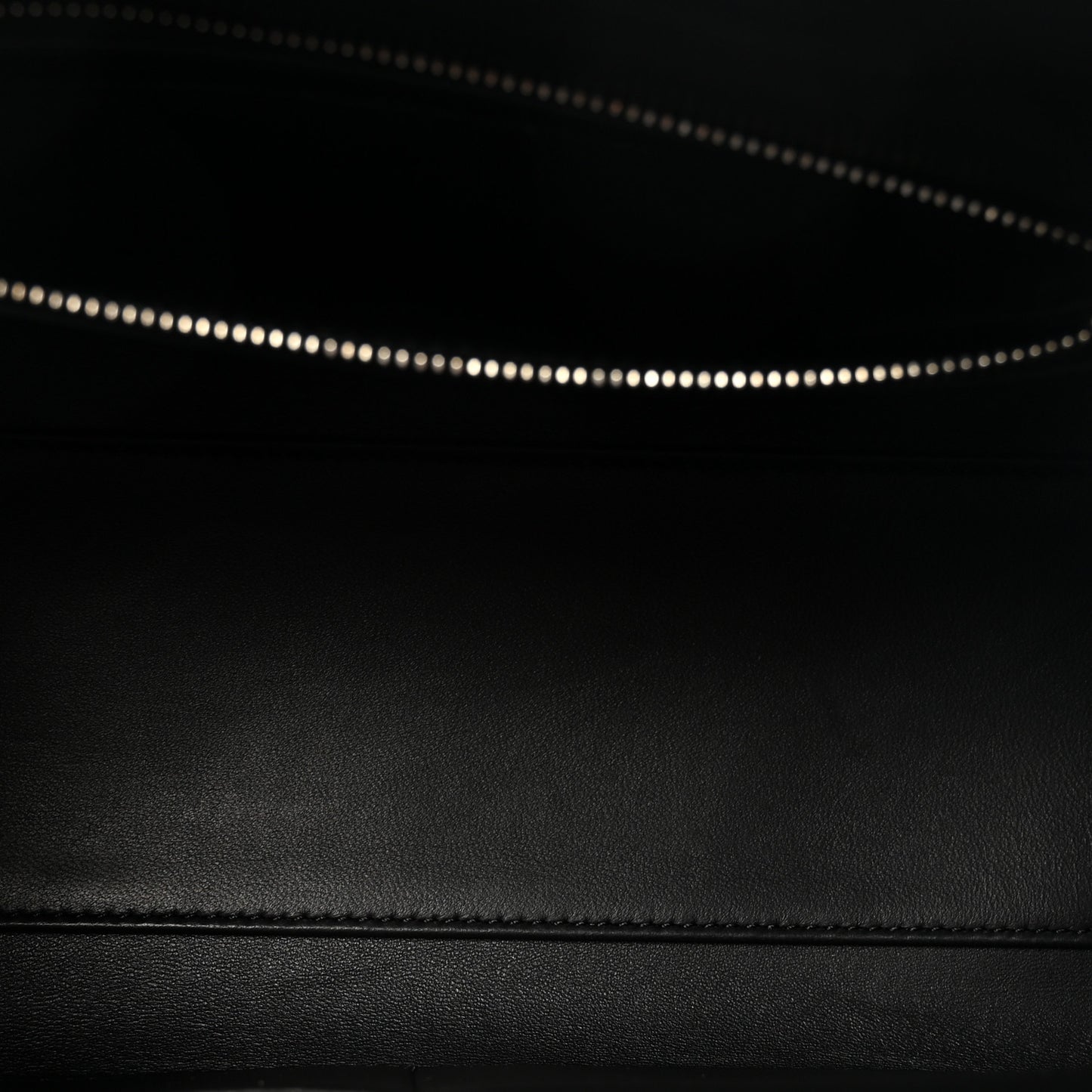 Smooth Calfskin Peggy Bag Black