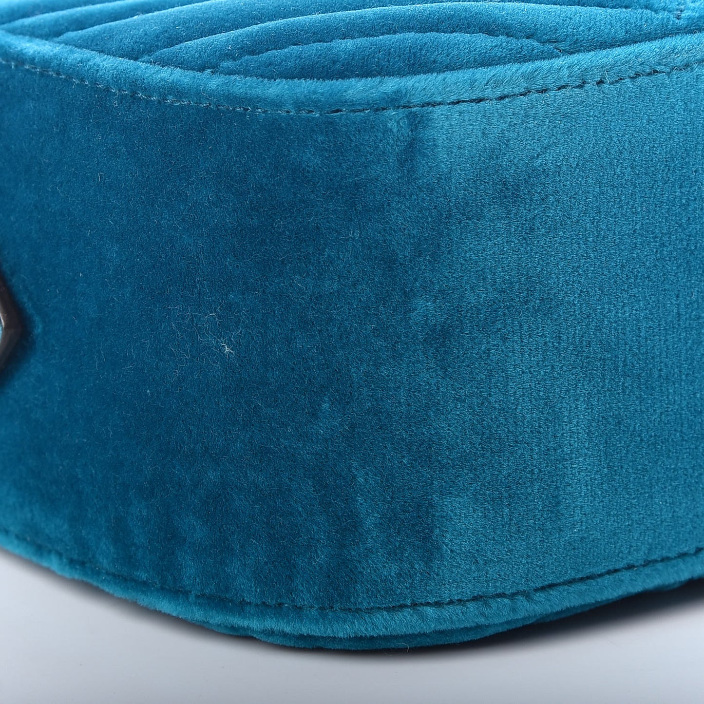 Velvet Matelasse Small GG Marmont Chain Shoulder Bag Pavone Cyan