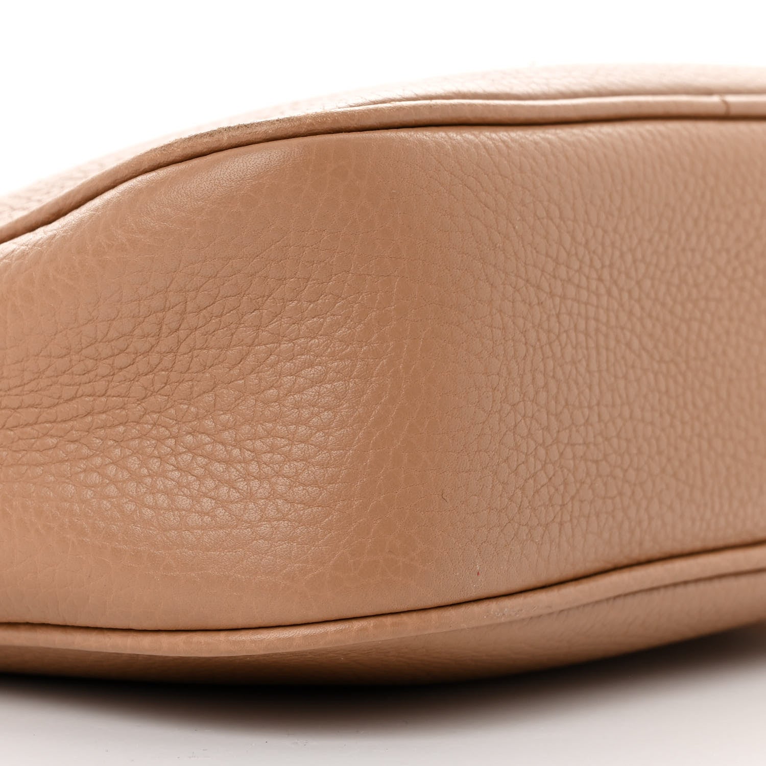 Gucci Pebbled Calfskin Small Soho Disco Bag Camelia 9 of 12