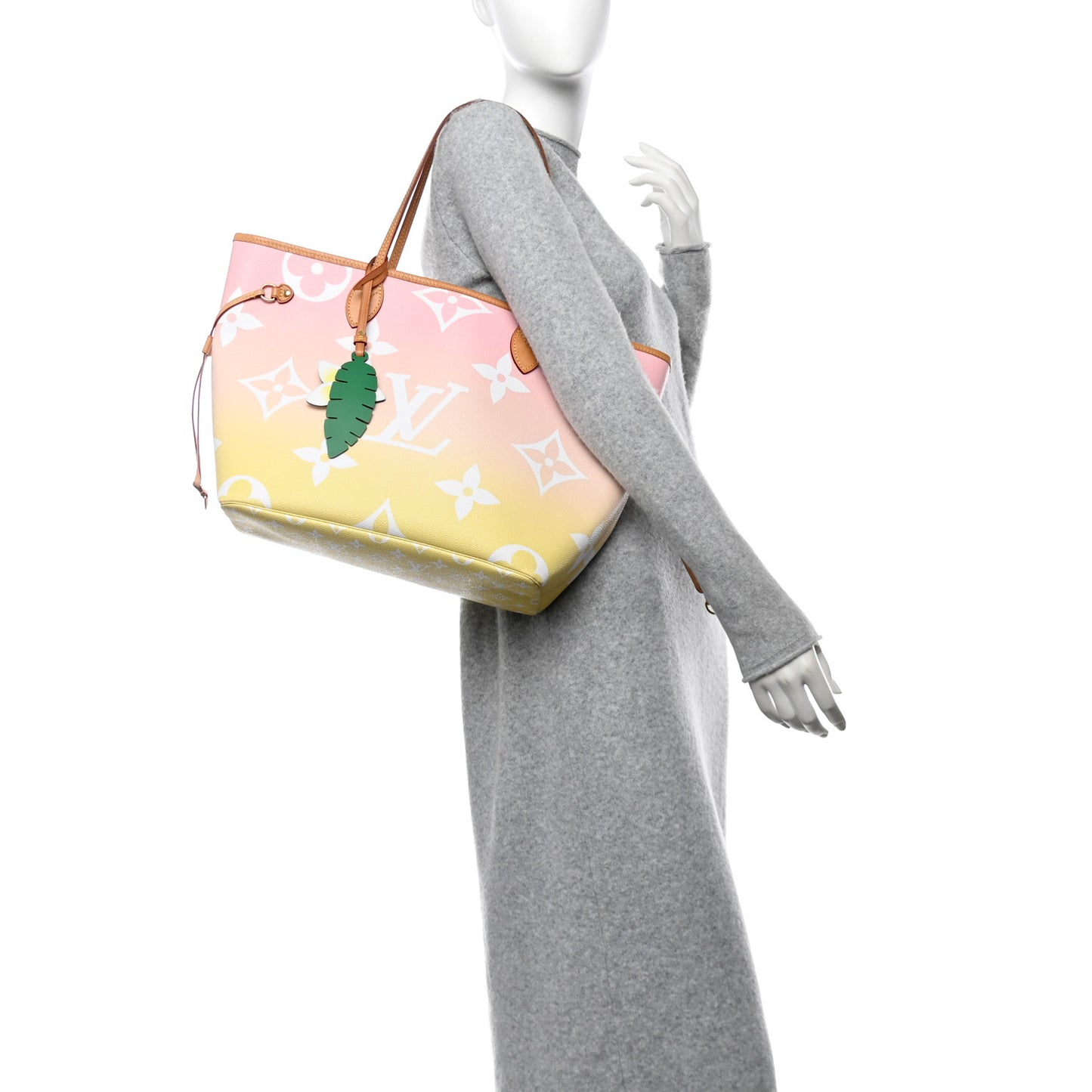 Monogram Giant By The Pool Neverfull MM Light Pink