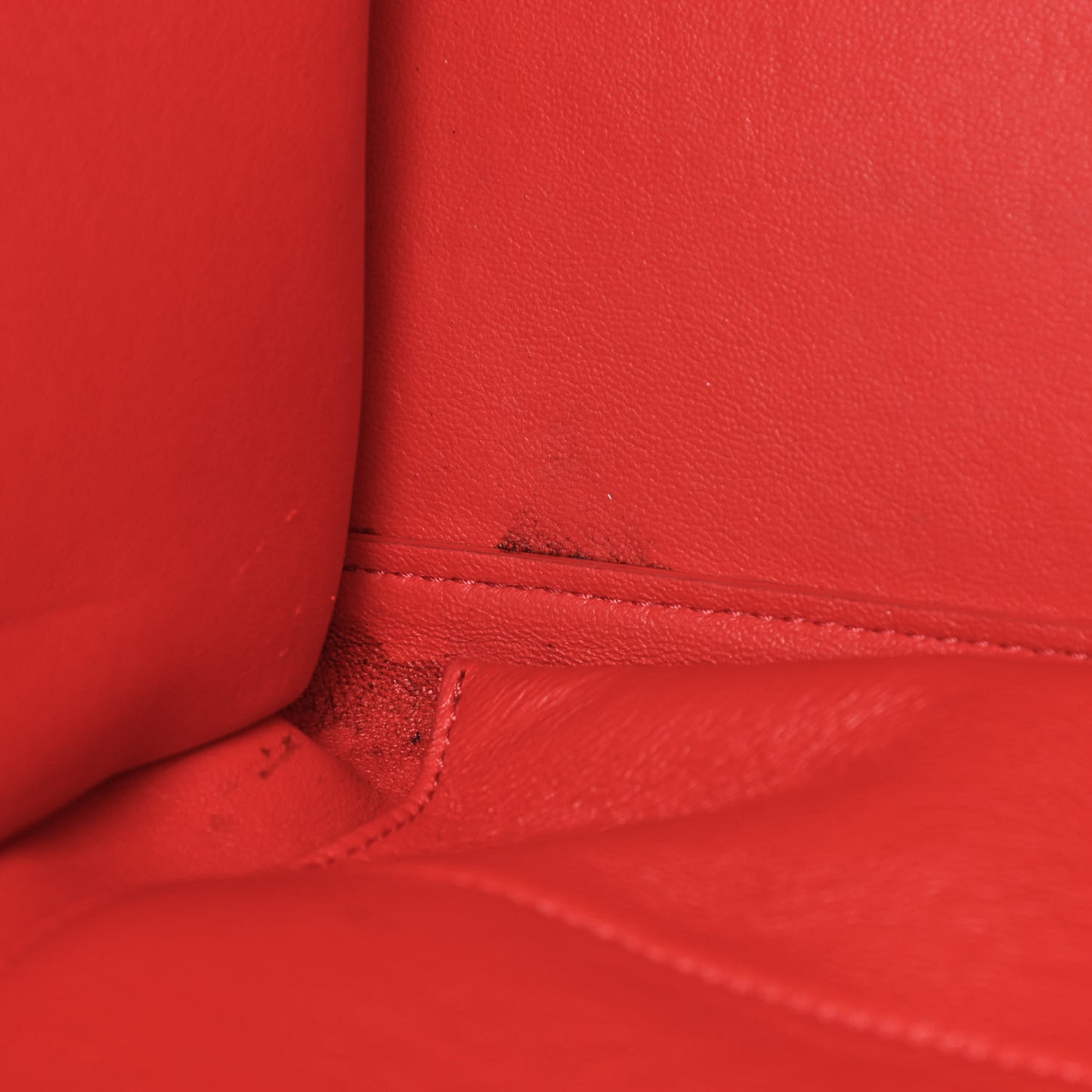 Drummed Calfskin Suede Large Trapeze Vermillion