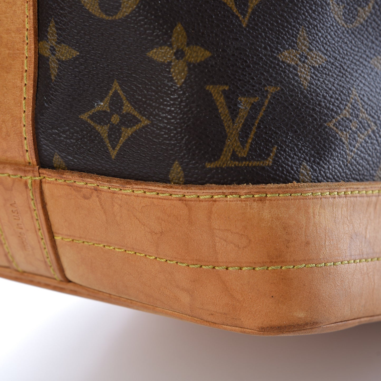 Monogram Noe