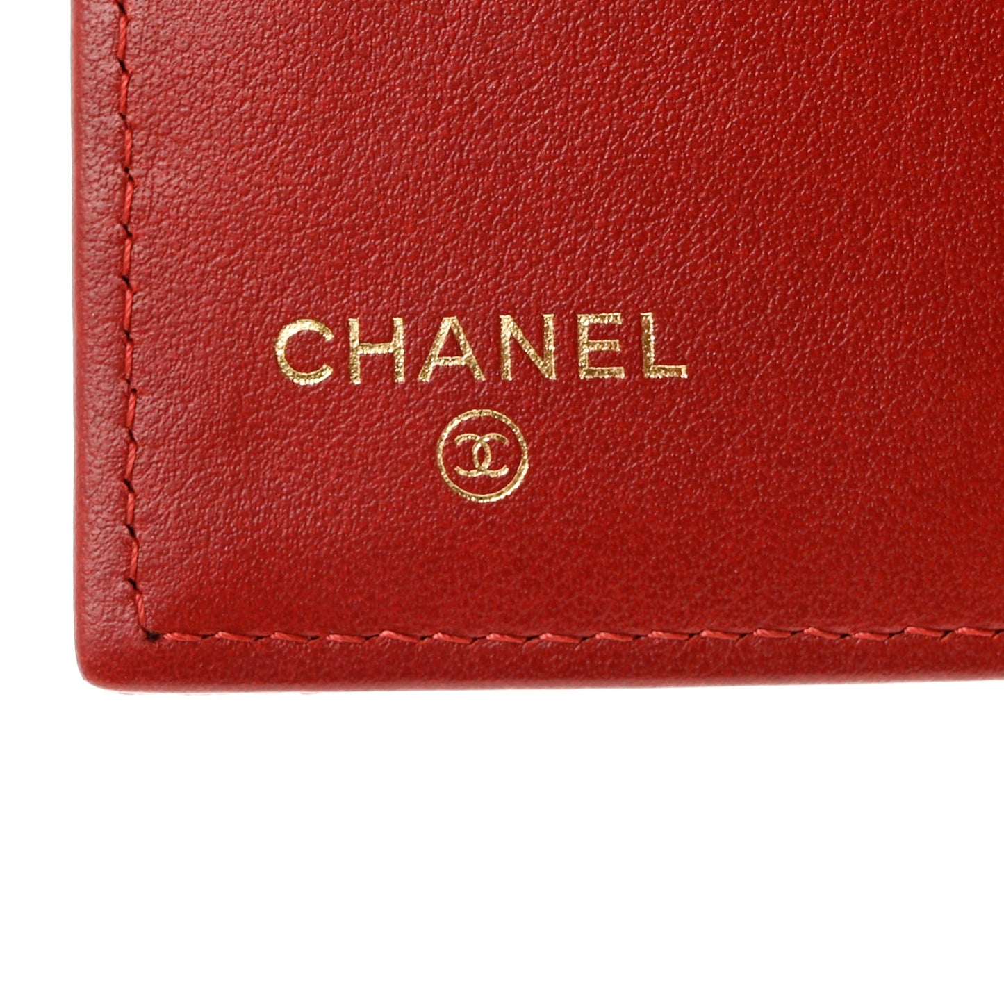 Caviar Quilted Medium Boy Flap Wallet Red